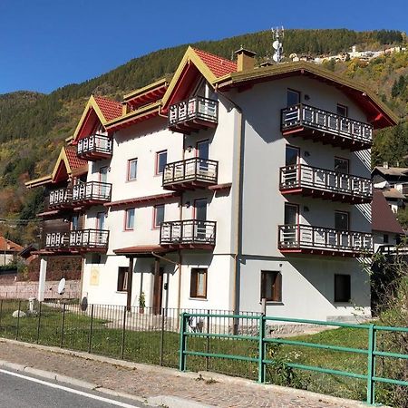 Alpin Star Temù Exterior foto